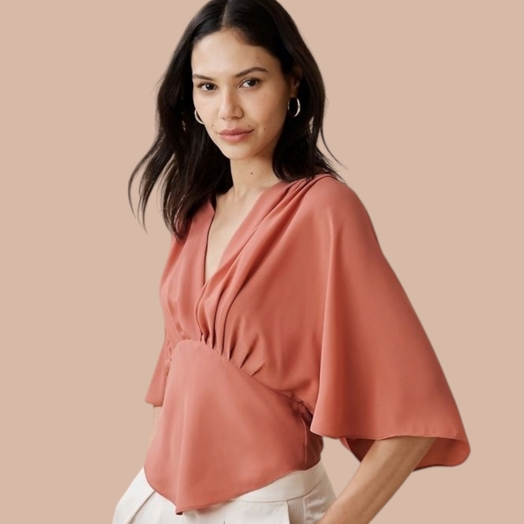 Banana Republic Tops - Banana Republic Open Back Blouse